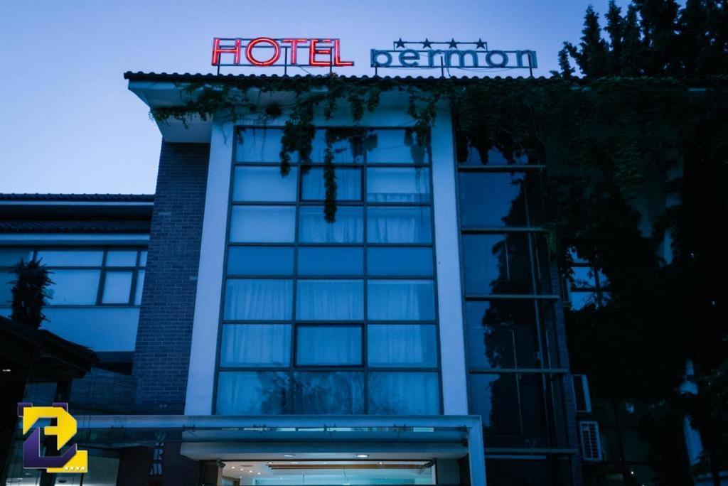 Hotel Bermon Тирана Екстериор снимка