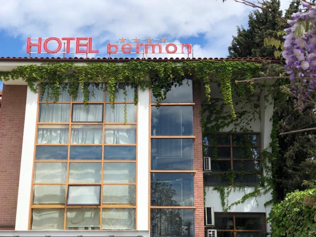 Hotel Bermon Тирана Екстериор снимка